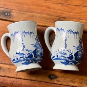 2 VTG OUD Delft Williamsburg Restoration Tankard Mugs 1966
